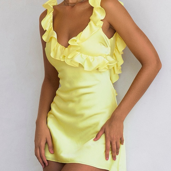House of CB ‘Tink’ Buttercup Satin Ruffle Mini Dress - Picture 11 of 16